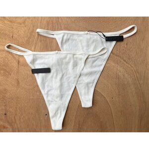 2 Pair Of Skims Thong XL Logo Pointelle Thong Bone STYLE PN-THG-0192.